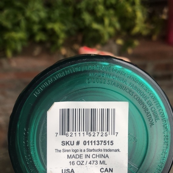 Starbucks New Green Swirl Textured Twist Tumbler Holiday 2022 Gift Grande - Picture 9 of 11